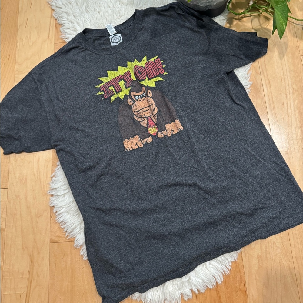 NINTENDO mens donkey Kong game shirt size XL